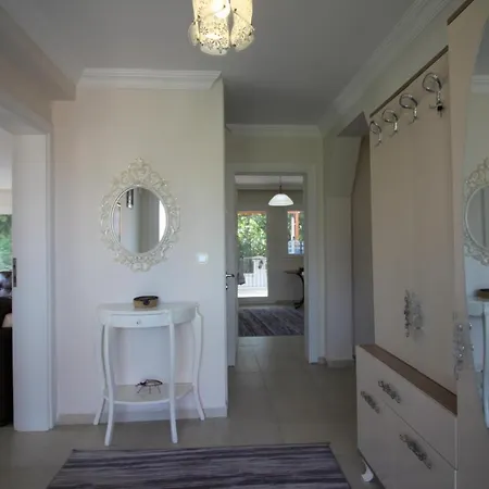빌라 Dalyan - Villa Basaran Sleeps Up To 9 Guests 달리안