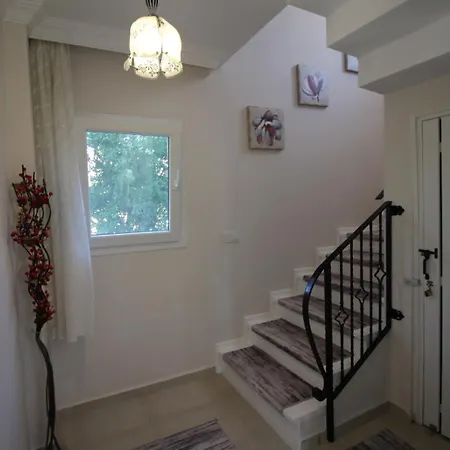 Dalyan - Villa Basaran Sleeps Up To 9 Guests 빌라 *